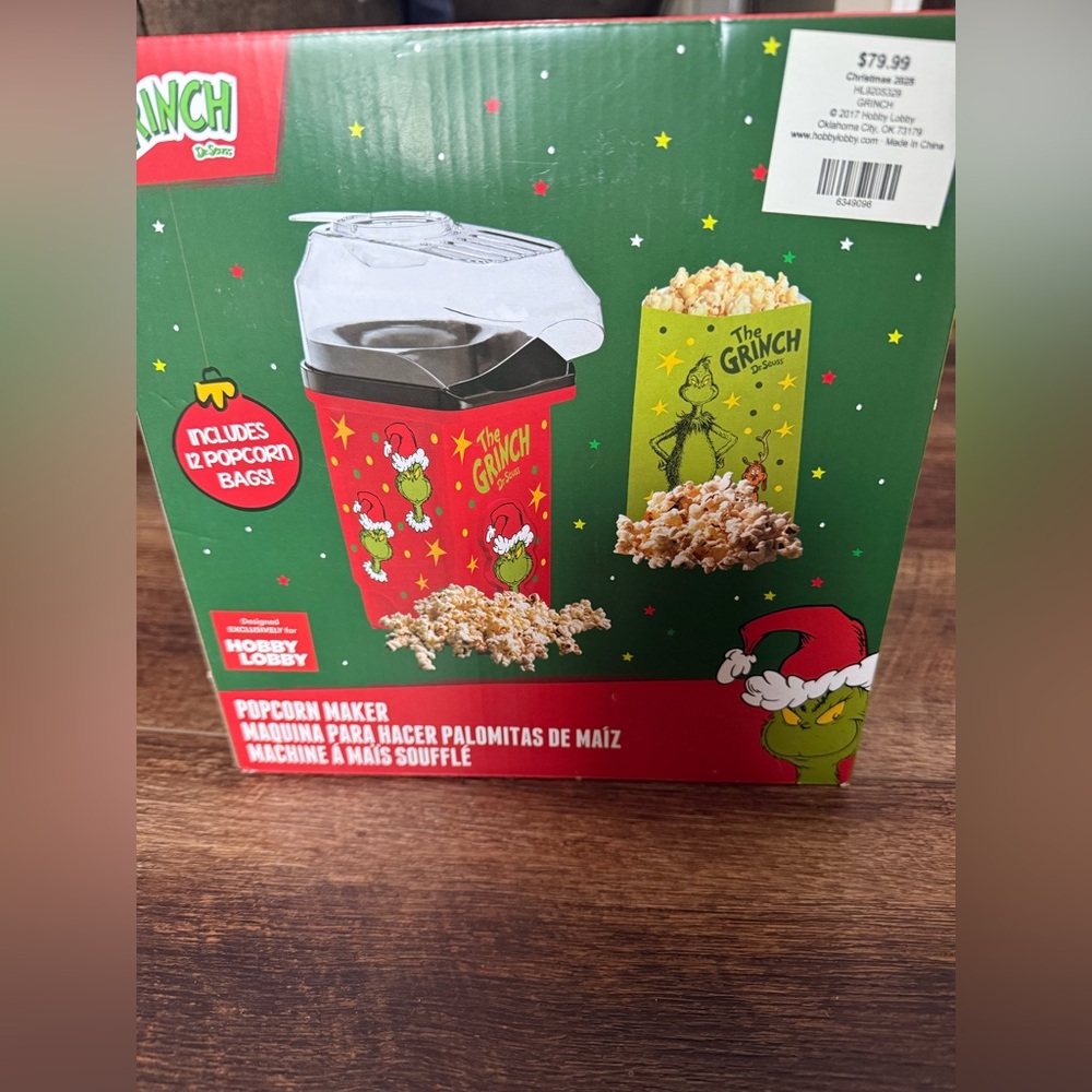 NWT Grinch Popcorn Maker Hobby Lobby